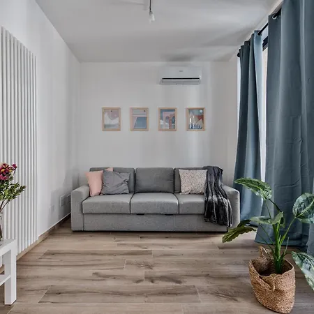 Corte Matrase' By To Art Турин